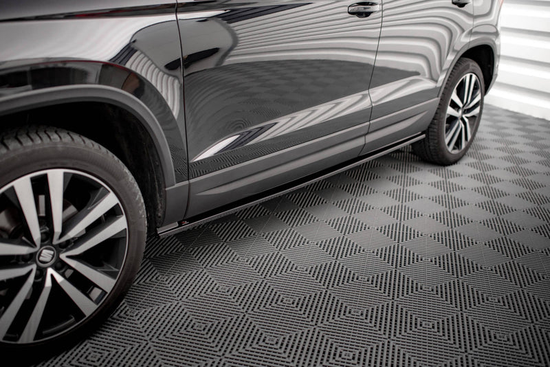 Maxton sideskørter til Seat Ateca Mk1 – blank sort – billede 1 af 5