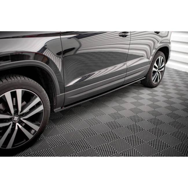 Maxton sideskørter til Seat Ateca Mk1 – blank sort – billede 1 af 5
