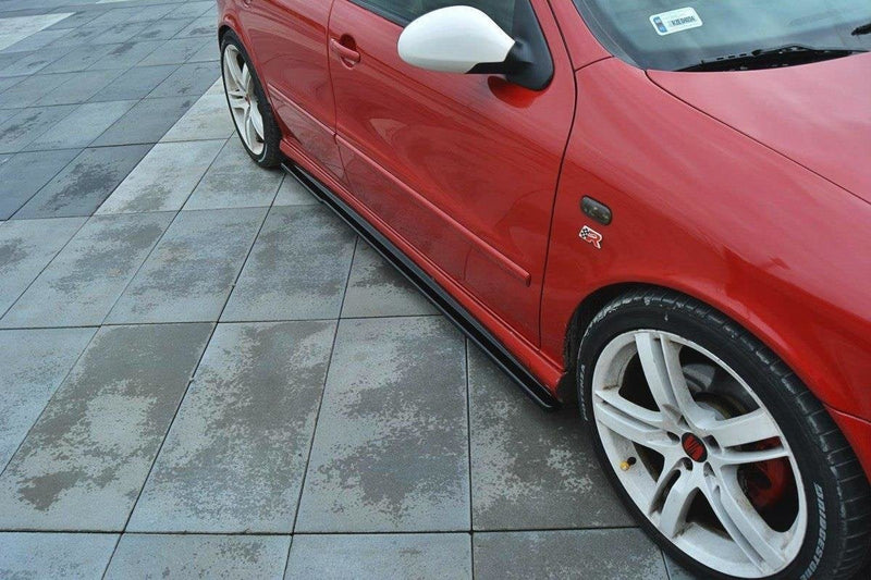 Maxton sideskørter til Seat Leon Mk1 Cupra – blank sort – billede 2 af 4