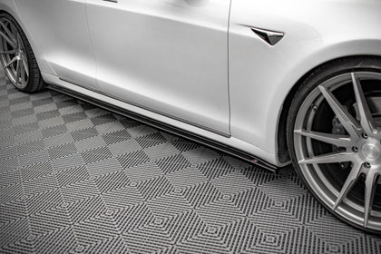 Maxton sideskørter til Tesla Model S Facelift – blank sort – billede 3 af 6