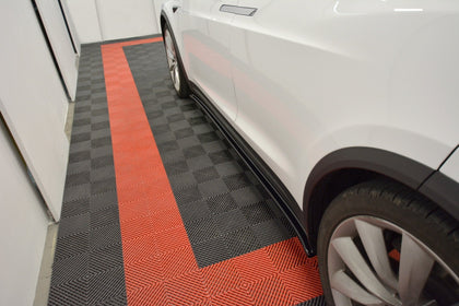 Maxton sideskørter til Tesla Model X Mk1 – blank sort – billede 3 af 6