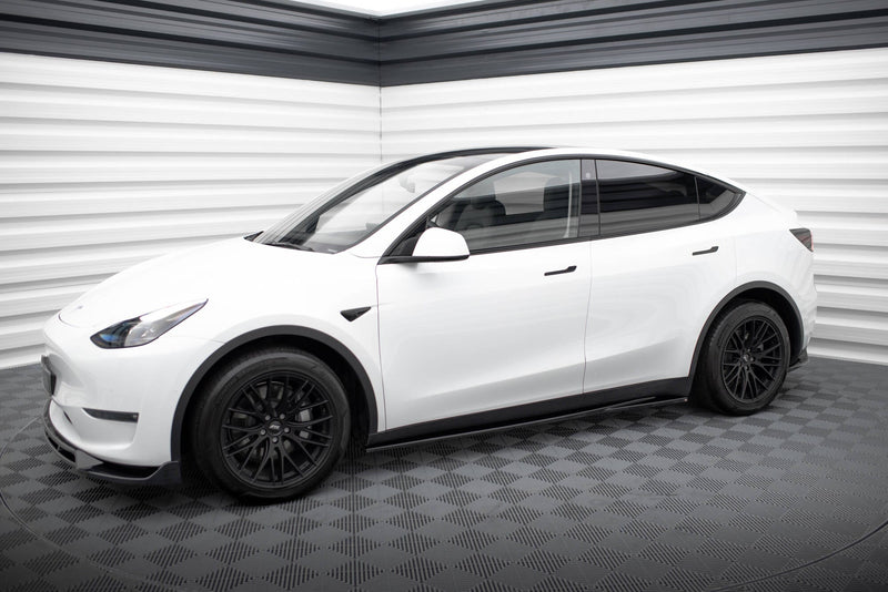 Maxton sideskørter til Tesla Model Y – blank sort – billede 5 af 9