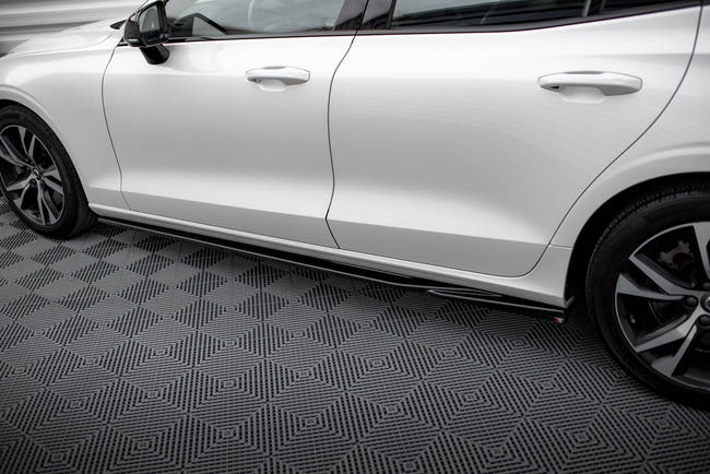 Maxton sideskørter til Volvo S60/V60 R-Design Mk3 – blank sort – billede 2 af 6