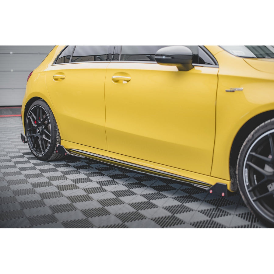 Maxton sideskørter til Mercedes-AMG A45 S – blank sort – billede 1 af 5