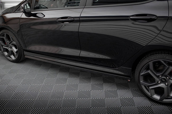 Maxton sideskørter til Ford Fiesta Mk8 ST / ST-Line – blank sort – billede 2 af 6