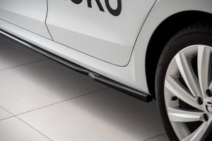Maxton sideskørter til Skoda Octavia Mk4 – blank sort – billede 2 af 8