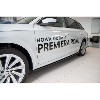 Maxton sideskørter til Skoda Octavia Mk4 – blank sort – billede 4 af 8