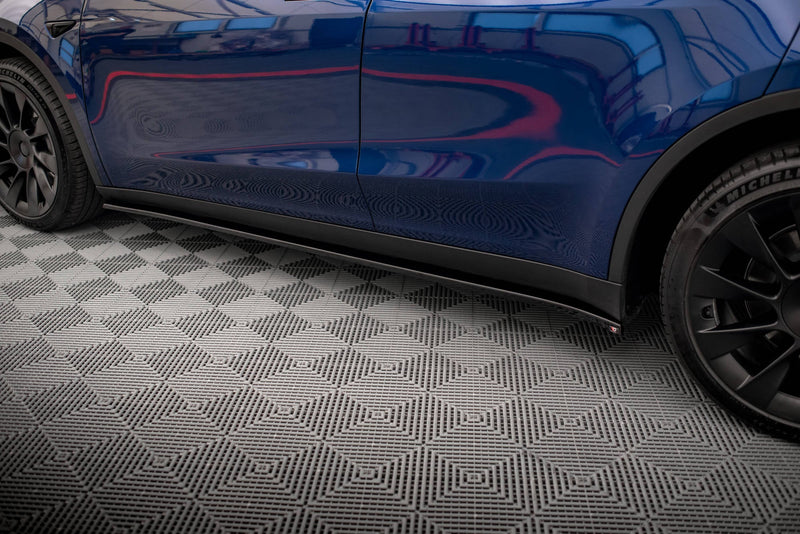 Maxton sideskørter til Tesla Model Y – blank sort – billede 2 af 6