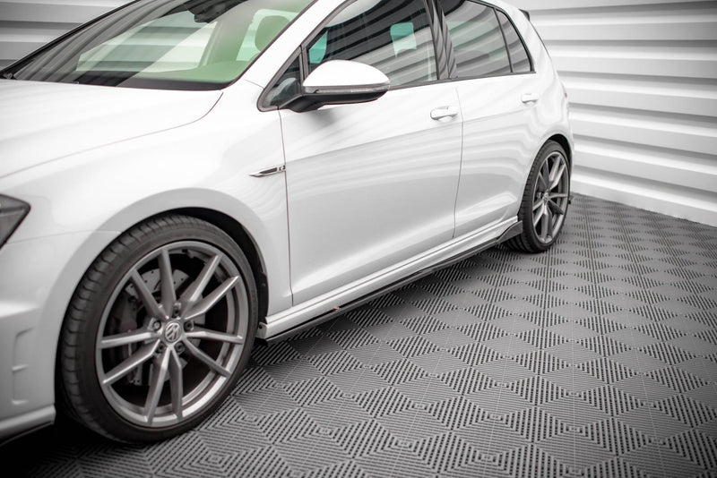 Maxton sideskørter til Volkswagen Golf R / R-Line Mk7 – blank sort – billede 1 af 5