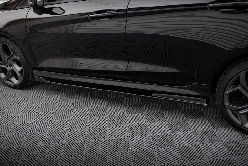 Maxton sideskørter til Ford Fiesta Mk8 ST / ST-Line – blank sort – billede 3 af 6