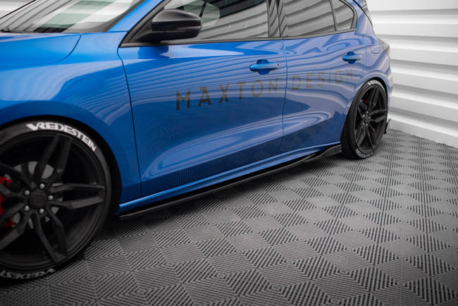 Maxton sideskørter til Ford Focus ST / ST-Line Mk4 – blank sort – billede 1 af 6
