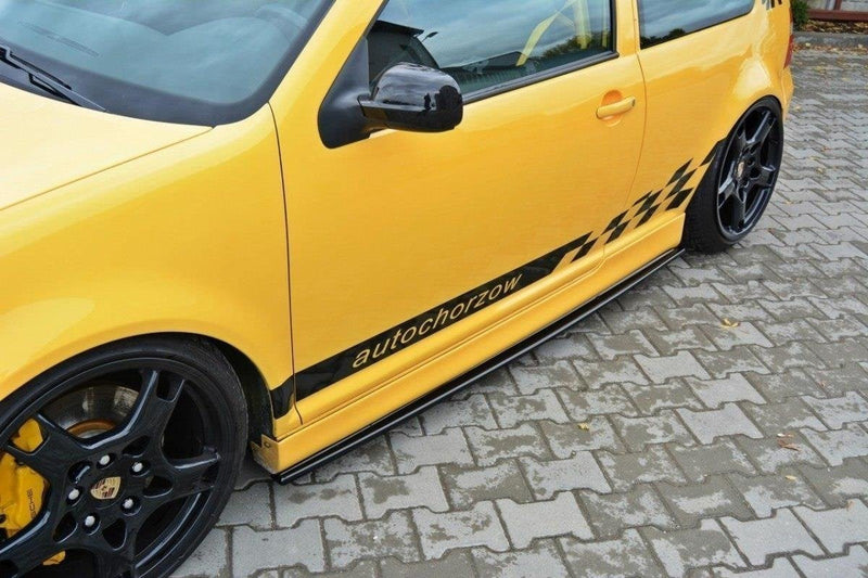 Maxton sideskørter til Volkswagen Golf R32 Mk4 – blank sort – billede 1 af 5