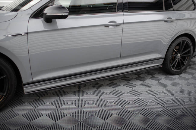 Maxton sideskørter til Volkswagen Passat R-Line B8 Facelift – blank sort – billede 1 af 6