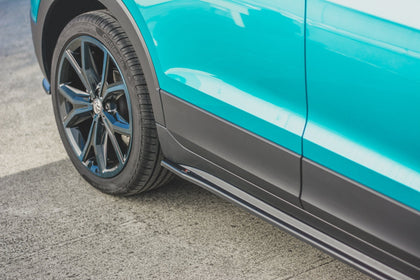 Maxton sideskørter til Volkswagen T-Cross – blank sort – billede 4 af 6