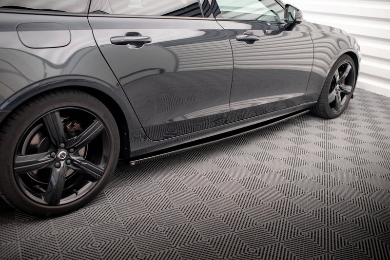 Maxton sideskørter til Volvo V90 / S90 R-Design Mk2 – blank sort – billede 2 af 5