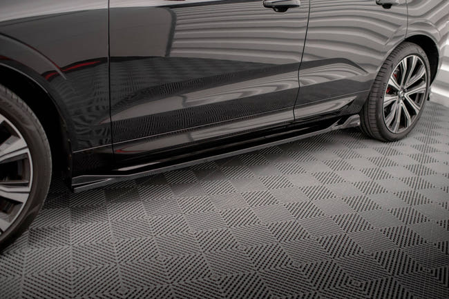 Maxton sideskørter til Volvo XC60 R-Design Mk2 Facelift – blank sort – billede 1 af 5