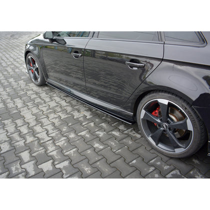 Maxton sideskørter til Audi RS3 Sportback 8V Facelift – blank sort – billede 1 af 6