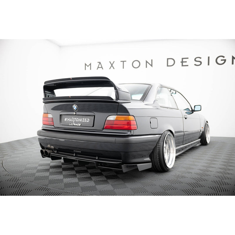 Maxton spoiler cap til BMW M3 / 3 M-Pack E36 Coupe GT Class – blank sort – billede 2 af 5