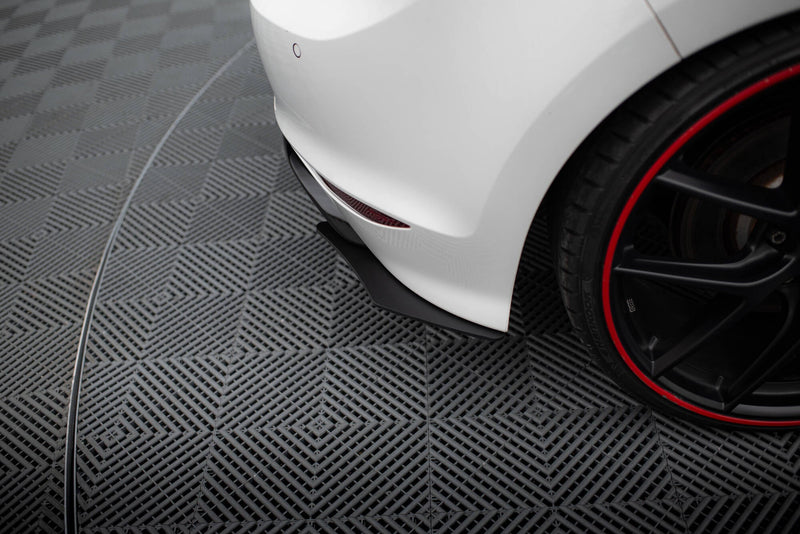 Maxton side splitters til Volkswagen Golf Mk7 R Hatchback – billede 3 af 9