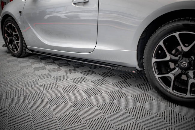 Maxton flaps til Opel Astra GTC OPC-Line J – billede 1 af 4