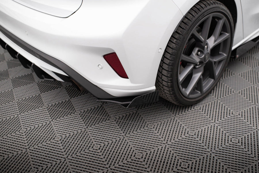Maxton flaps til Ford Focus ST Mk4 – billede 1 af 5