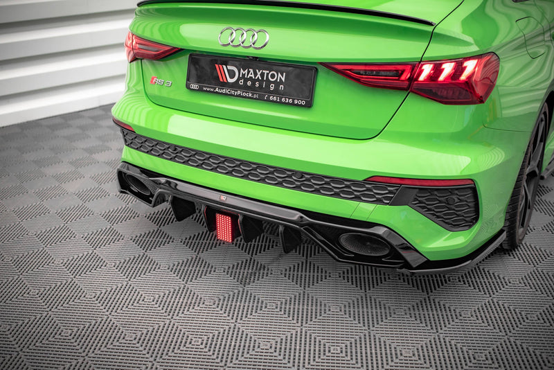 Maxton rear valance til Audi RS3 8Y – billede 5 af 6