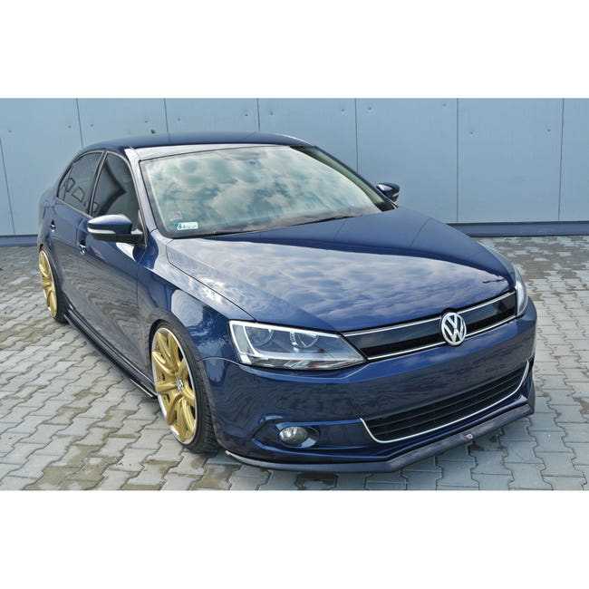 Maxton frontsplitter til Volkswagen Jetta Mk6 Sedan – blank sort – billede 2 af 3