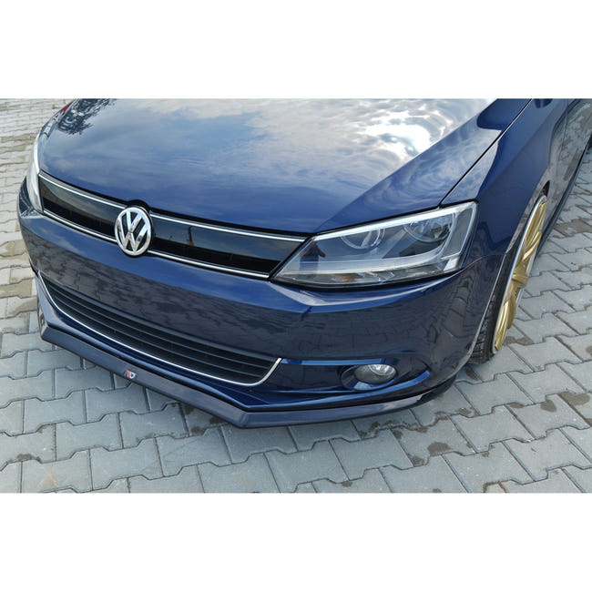 Maxton frontsplitter til Volkswagen Jetta Mk6 Sedan – blank sort – billede 1 af 3