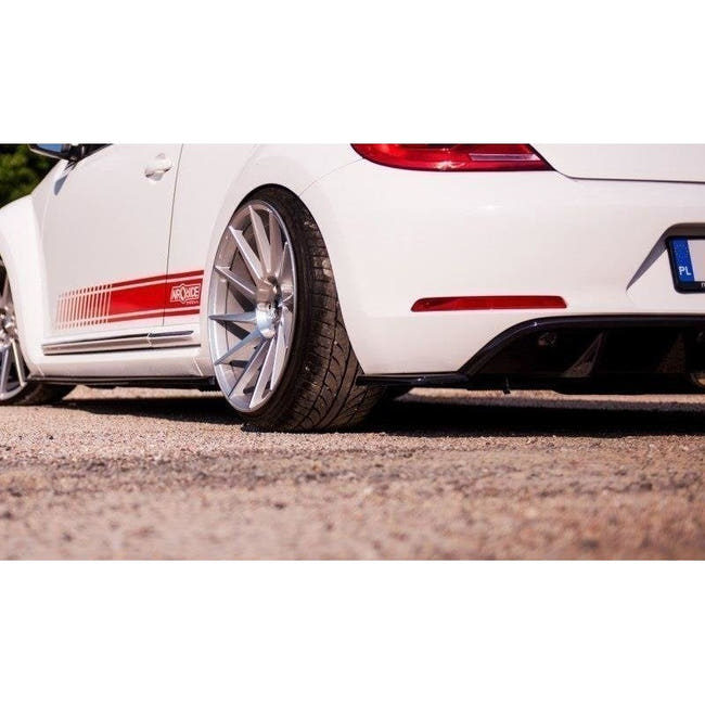 Maxton side splitters til Volkswagen Beetle – blank sort – billede 1 af 6