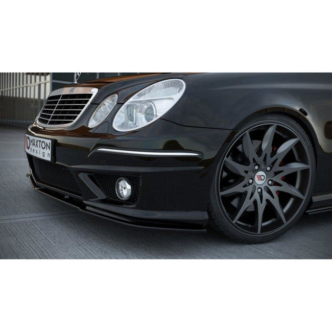 Maxton frontsplitter til Mercedes E W211 AMG Facelift – blank sort – billede 1 af 5