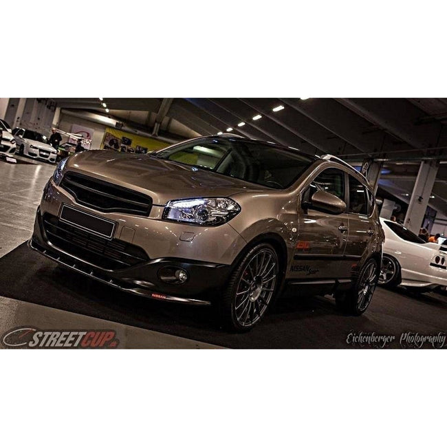 Maxton frontsplitter til Nissan Qashqai (Facelift) – blank sort – billede 1 af 3