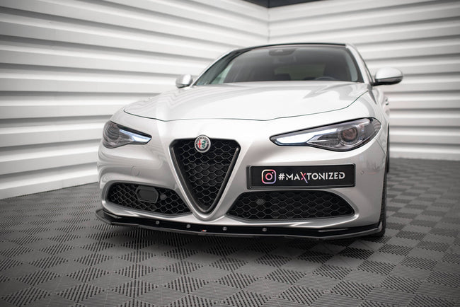 Maxton frontsplitter til Alfa Romeo Giulia Sport – blank sort – billede 1 af 5