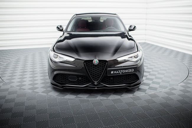 Maxton frontsplitter til Alfa Romeo Giulia Veloce – blank sort – billede 2 af 5