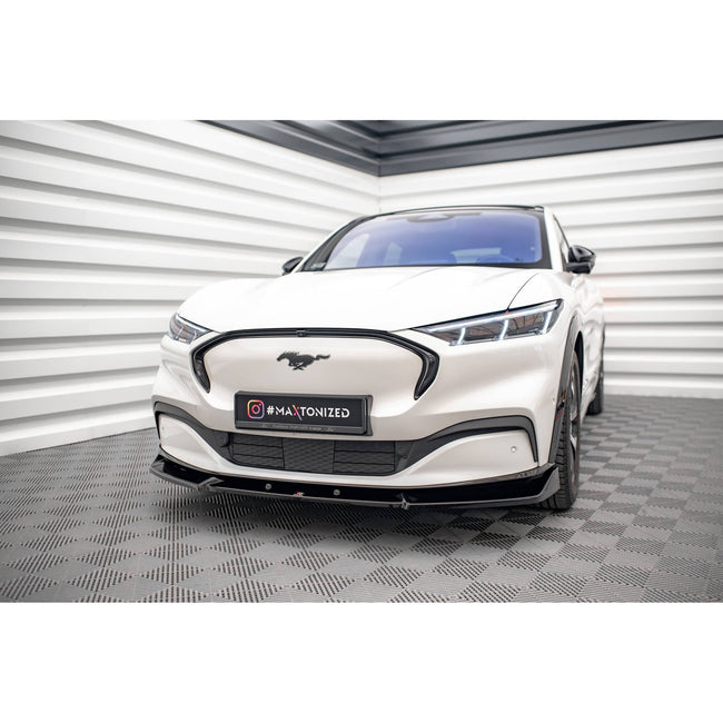 Maxton frontsplitter til Ford Mustang Mach-E Mk1 – blank sort – billede 1 af 6