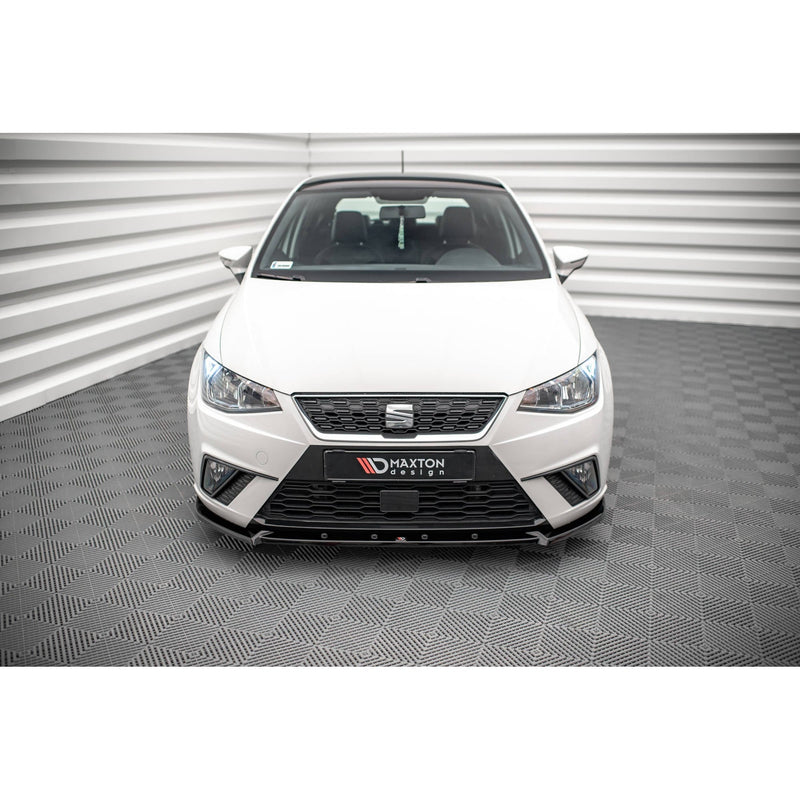 Maxton frontsplitter til Seat Ibiza FR/ Standard Mk5 – blank sort – billede 1 af 4