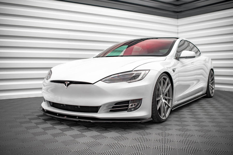 Maxton frontsplitter til Tesla Model S Facelift – blank sort – billede 1 af 6