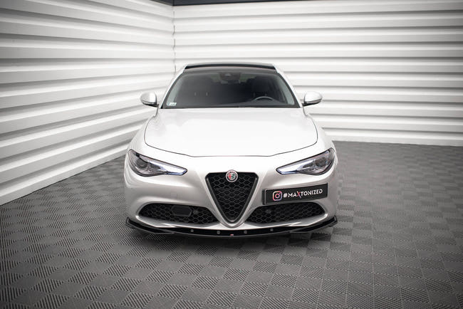 Maxton frontsplitter til Alfa Romeo Giulia Sport – blank sort – billede 2 af 5