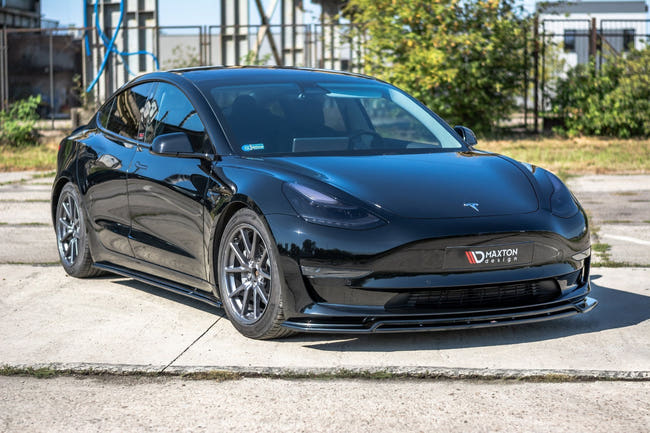 Maxton frontsplitter til Tesla Model 3 – blank sort – billede 2 af 6