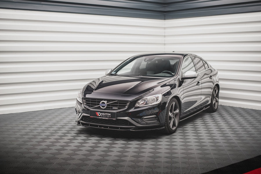 Maxton frontsplitter til Volvo S60 R-Design Mk2 Facelift – blank sort – billede 1 af 4