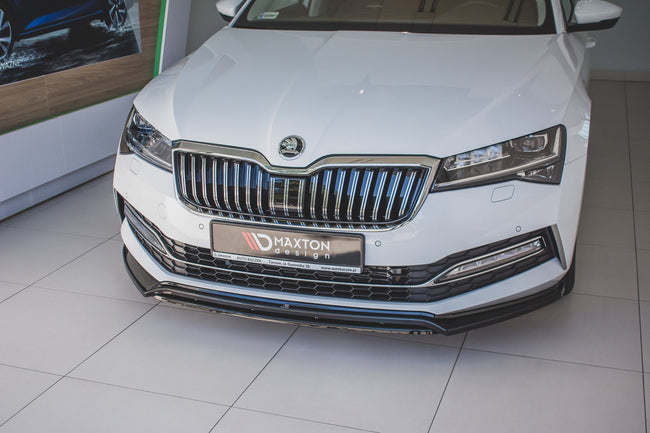 Maxton frontsplitter til Skoda Superb Liftback / Combi Mk3 Facelift – blank sort – billede 1 af 7