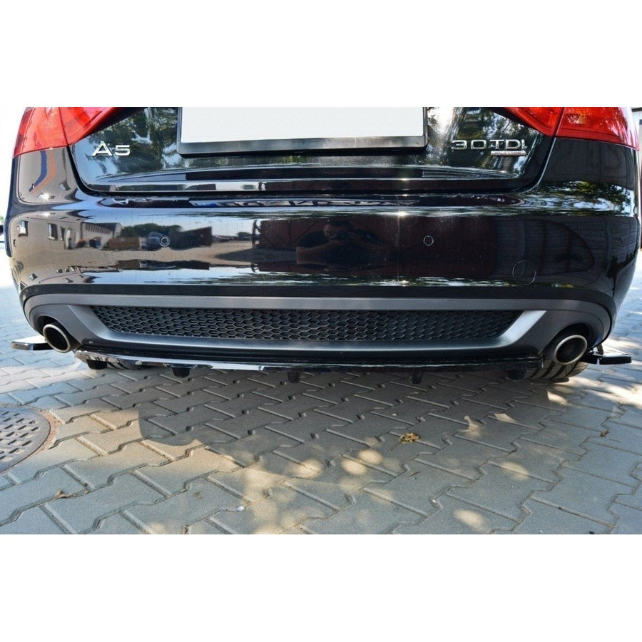 Maxton rear splitter til Audi A5 Coupe / Sportback S-Line 8T (with a vertical bar) – blank sort – billede 1 af 5