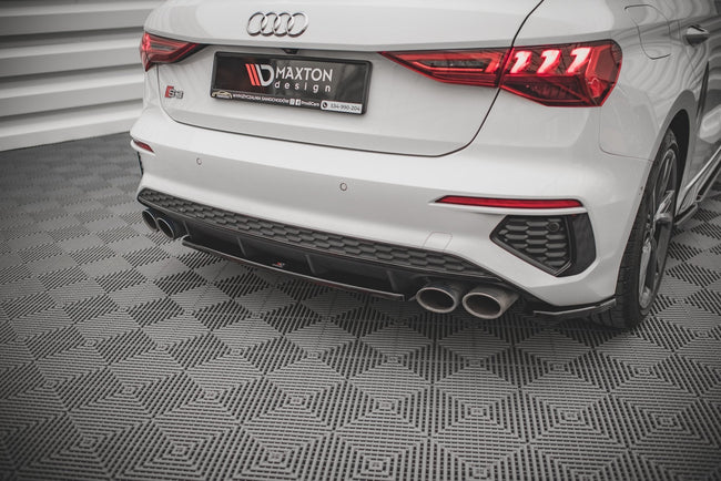 Maxton rear splitter til Audi S3 Sportback 8Y – blank sort – billede 1 af 6