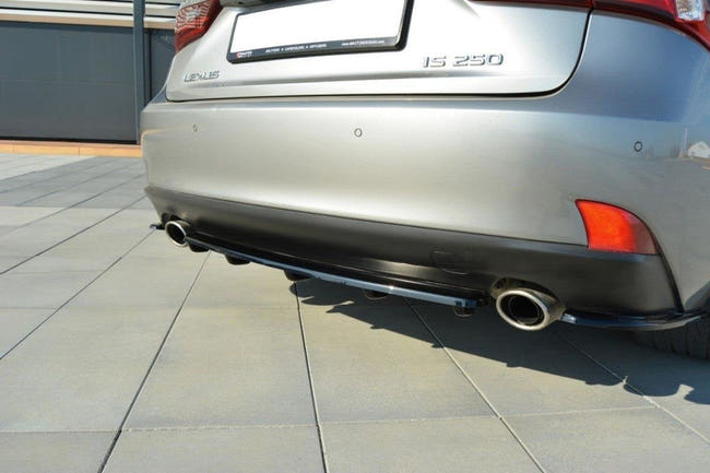 Maxton rear splitter til Lexus IS Mk3 T (with vertical bars) – blank sort – billede 2 af 4