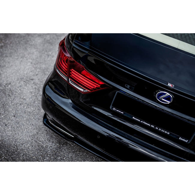 Maxton rear splitter til Lexus LS Mk4 Facelift – blank sort – billede 2 af 7