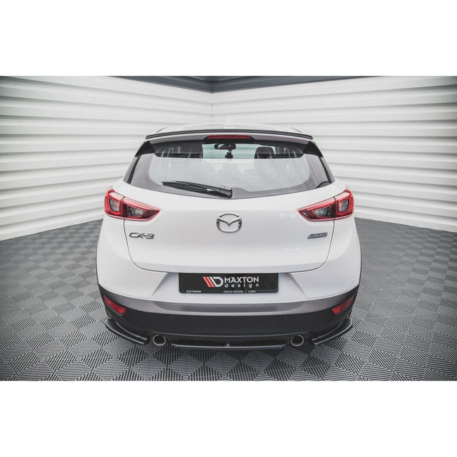 Maxton rear splitter til Mazda CX-3 – blank sort – billede 1 af 4