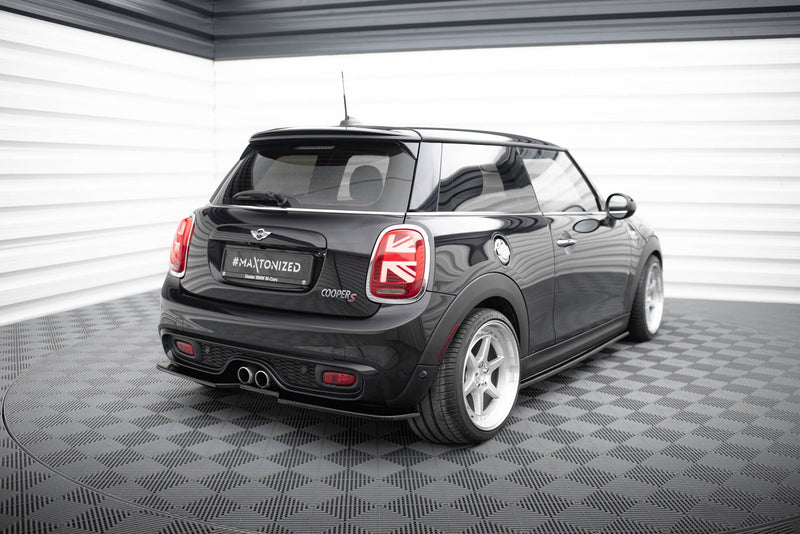 Maxton rear splitter til Mini Cooper S F56 / F56 Facelift – blank sort – billede 1 af 4