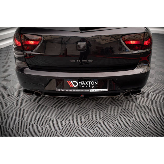 Maxton rear splitter til Seat Exeo – blank sort – billede 1 af 5