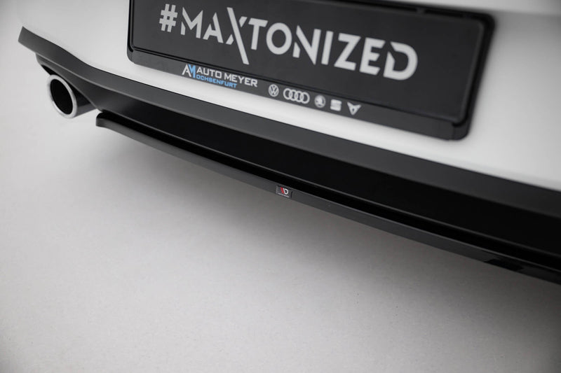 Maxton rear splitter til Volkswagen Golf GTI Mk8 – blank sort – billede 3 af 12
