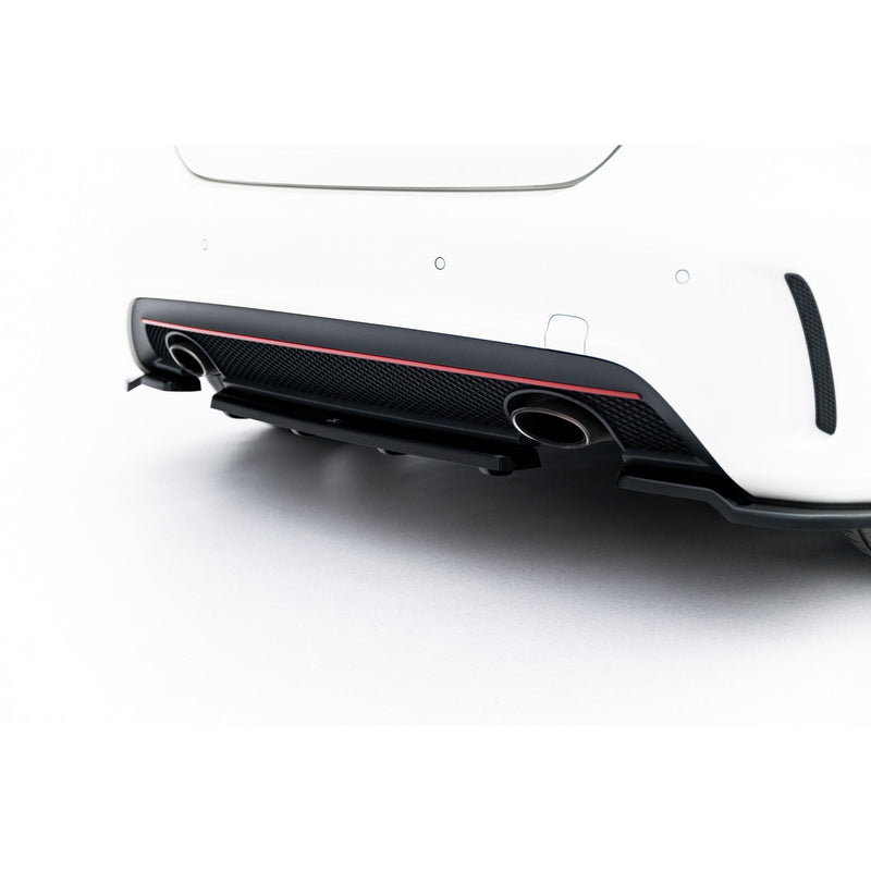 Maxton rear splitter til Mercedes-Benz W176 AMG-LINE – blank sort – billede 1 af 6