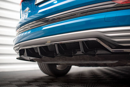 Maxton rear splitter til Audi e-tron – blank sort – billede 6 af 9